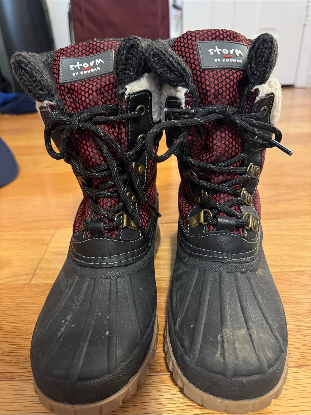 Women’s Red & Black Winter Boots